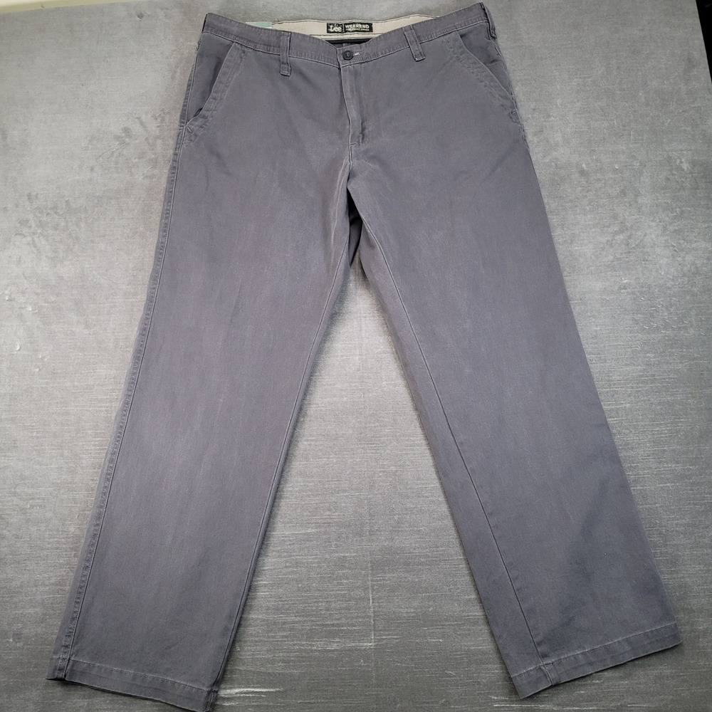 Lee Weekend Mens Gray Flat Front Chino Pants Straight Fit 38x30 New